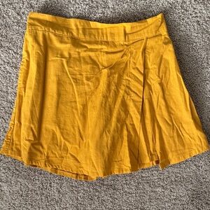 Vibrant Yellow Skirt with Pleats